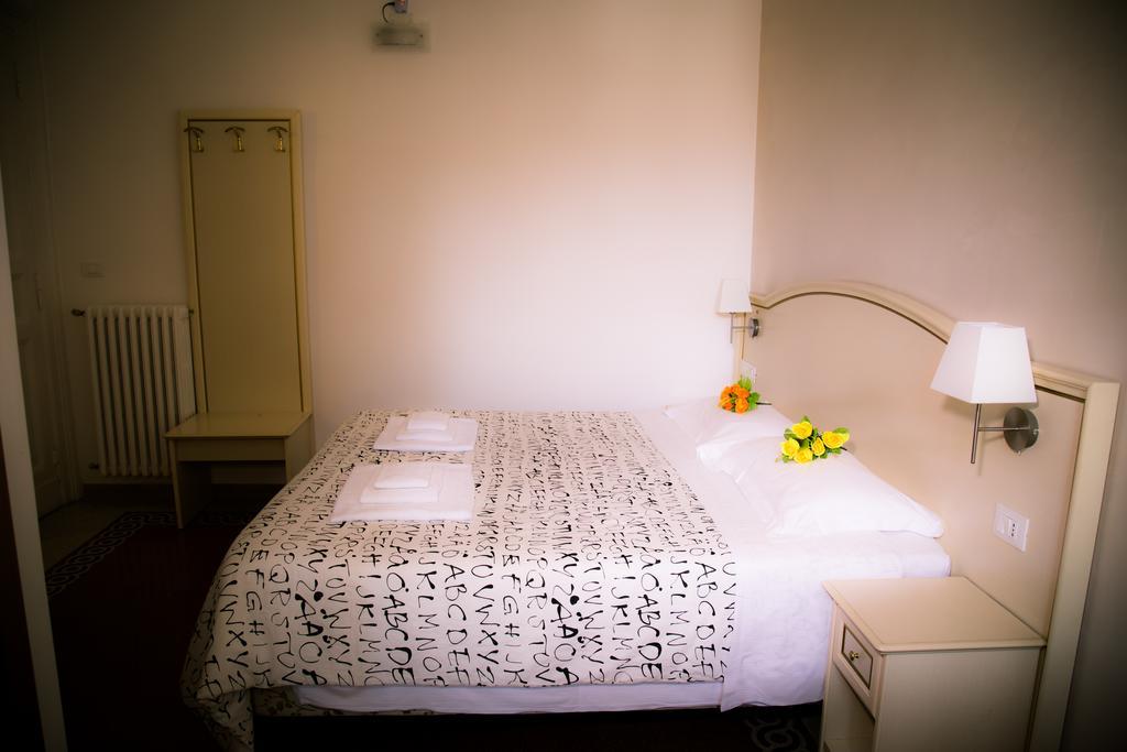 St. Peter Couette-café 2*